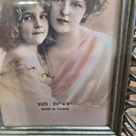 Vintage Silver Scroll Work Metal Picture Frame 3.5" X 5" - Picture 3 of 7